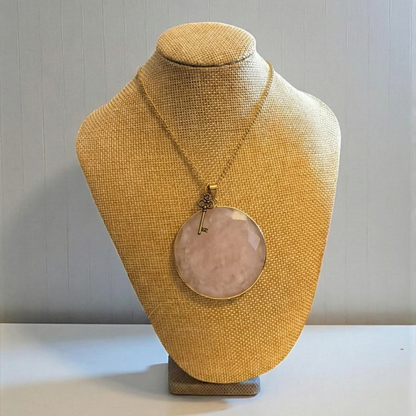 🌸 Colgante Engastado de Cuarzo Rosa · Auto-cuidado suave cada día