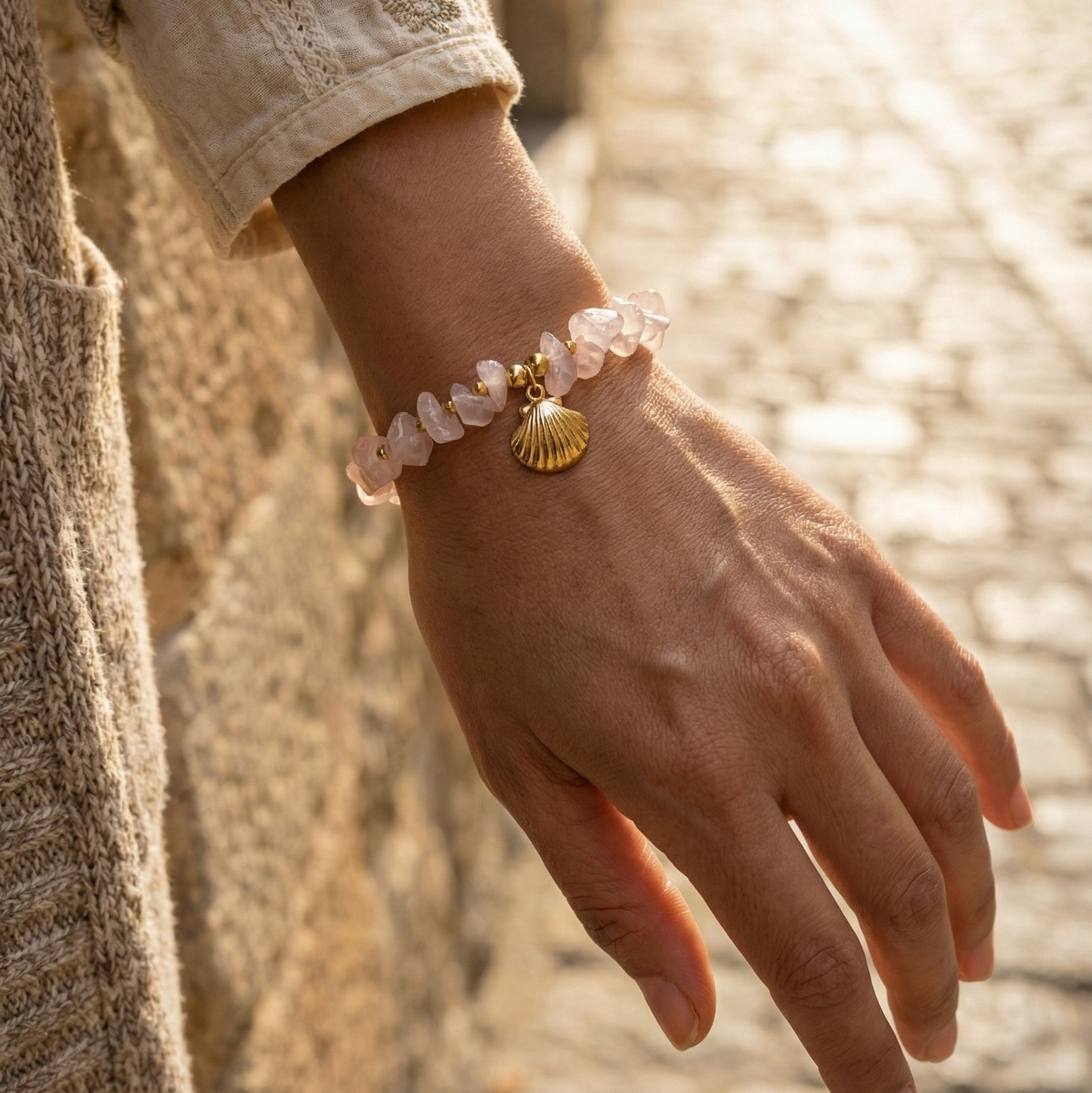 🩷 Pulsera de Cuarzo Rosa con Concha
