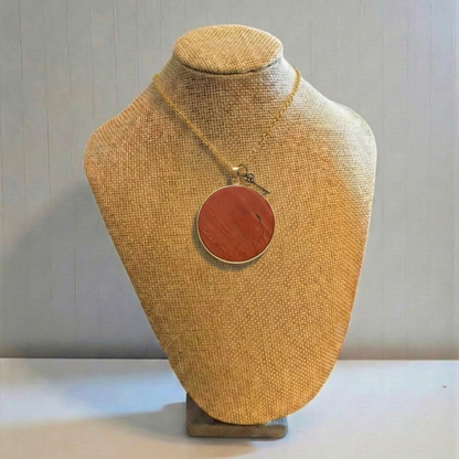 🔥 Colgante Engastado de Jaspe Rojo · Presencia, fuerza y enfoque